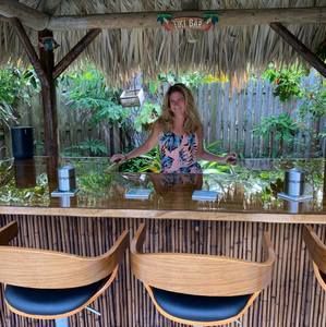 Meet your Posher, June